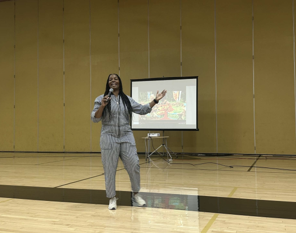 Sabrina Thompson holds motivational assembly at CHS